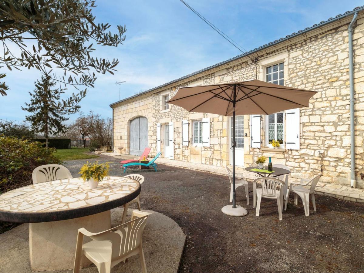Holiday Home Gite La Truffiere Saintongeaise By Interhome Berneuil  Exterior foto